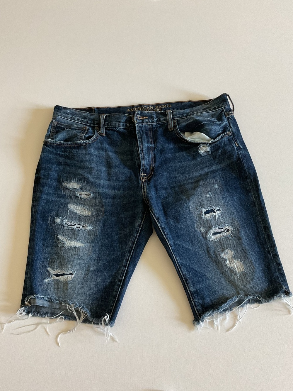 American Eagle Outfitters Original Straight Distressed Denim Shorts Men's 38